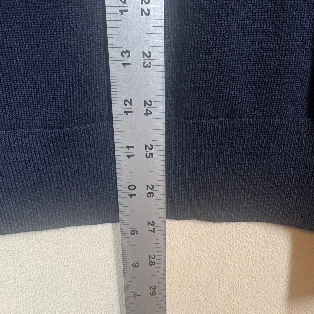 Banana Republic business chest sweater